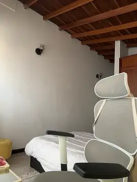 GabriSaenz online show from April 3, 12:47 pm