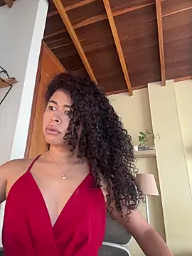 GabriSaenz online show from June 11, 1:09 pm