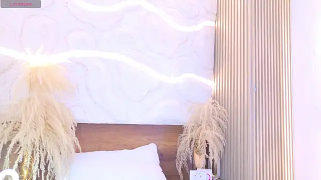 dojacandice online show from July 23, 9:57 pm