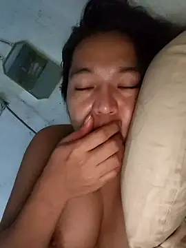 trans4cock12345 online show from December 4, 12:37 am