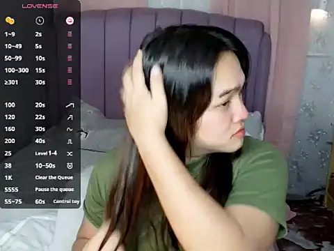 MoaningKylie online show from February 26, 3:17 pm