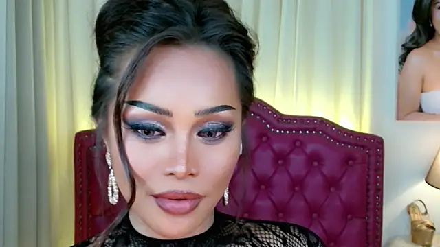 DreamLADYBOY online show from June 18, 4:57 am