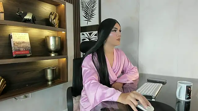 Scarleett 22 online show from July 31, 3:56 pm
