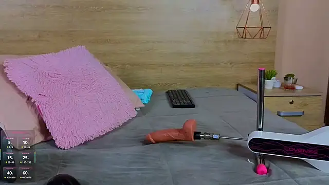 Elianmoon online show from June 18, 1:40 am