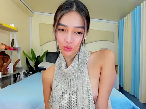  caroline69 online show from September 18, 3:12 am