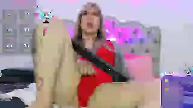 saammii  online show from December 8, 12:46 am
