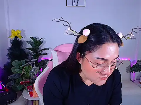 plysaithailand online show from December 20, 7:47 am