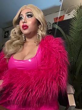 BigDominaMia online show from February 13, 3:02 am