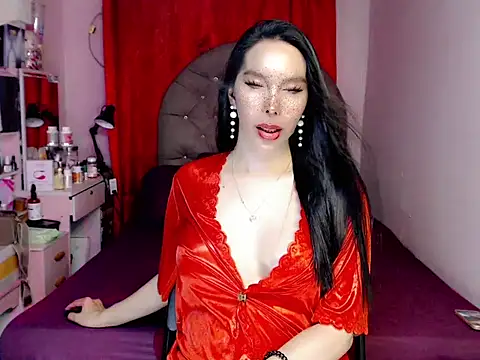 TSDESIREcindy29 online show from July 15, 10:53 am