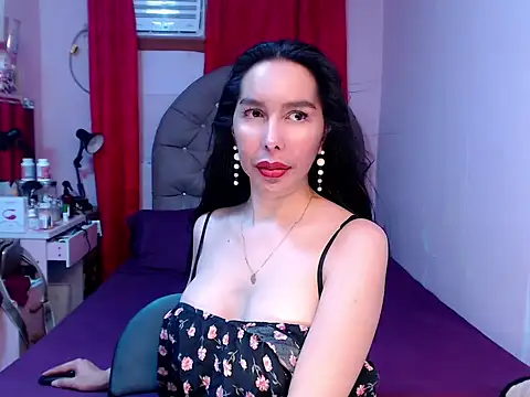 TSDESIREcindy29 online show from July 27, 10:22 am