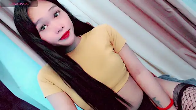 amomentoflust69 online show from June 14, 11:11 am