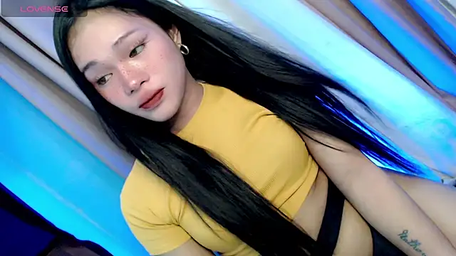 amomentoflust69 online show from July 27, 1:07 pm