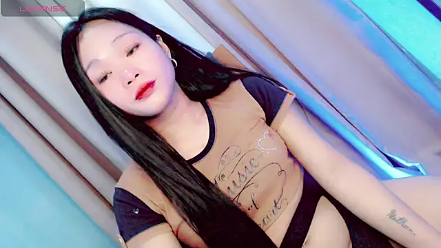 amomentoflust69 online show from July 31, 12:05 pm