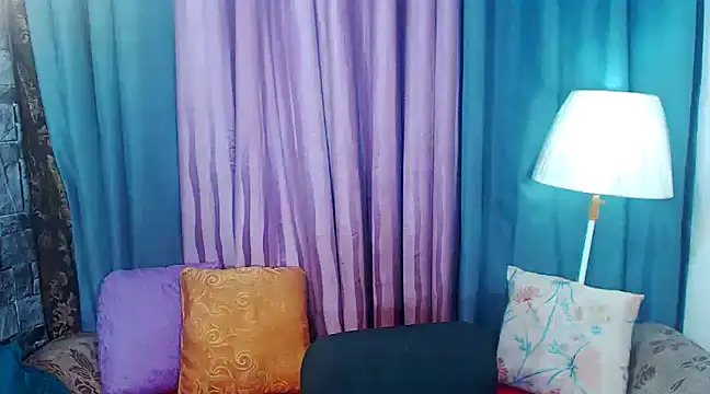 ELLIZABETHFORCUMXX online show from January 25, 4:09 pm