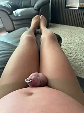 Kellycd2022 online show from April 25, 11:03 am