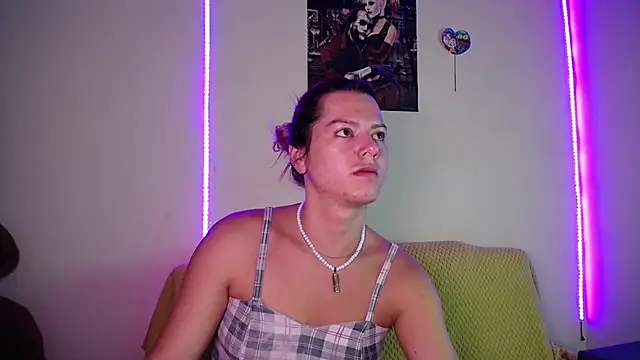 yuliana 19 online show from July 27, 9:38 am