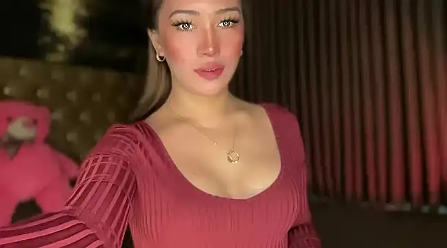 Jasmine Elcock online show from December 6, 5:14 am
