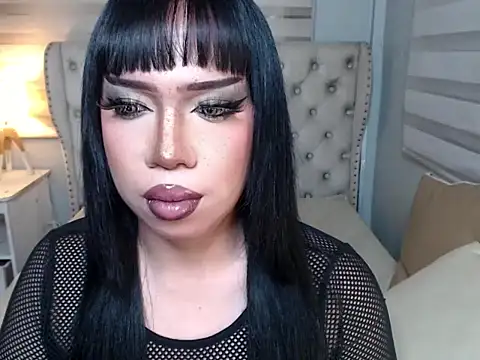 RebecaNextToYou online show from June 6, 5:31 pm