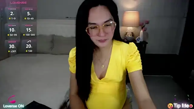 xAsianSweetHeart online show from June 14, 2:24 am