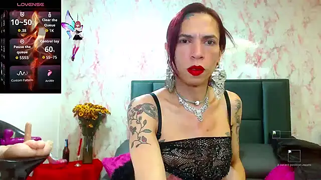 VanessaWolf online show from December 1, 3:47 pm