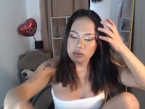 FrancineGarcia online show from June 17, 6:58 am
