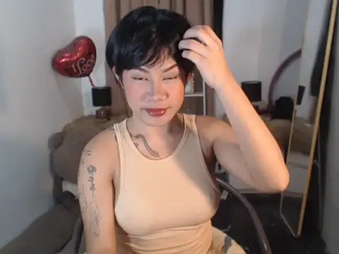 FrancineGarcia online show from June 30, 1:11 pm