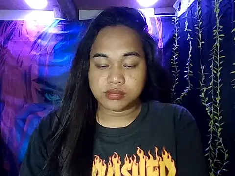 bettina love online show from December 1, 1:46 pm