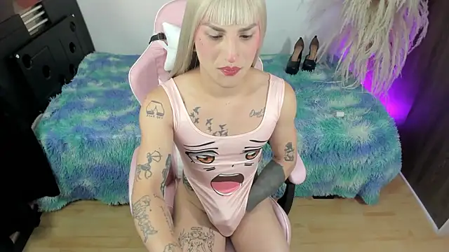 queenramoona-hot online show from June 21, 11:52 pm