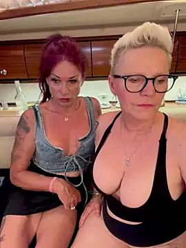 German Milf online show from June 21, 1:14 pm