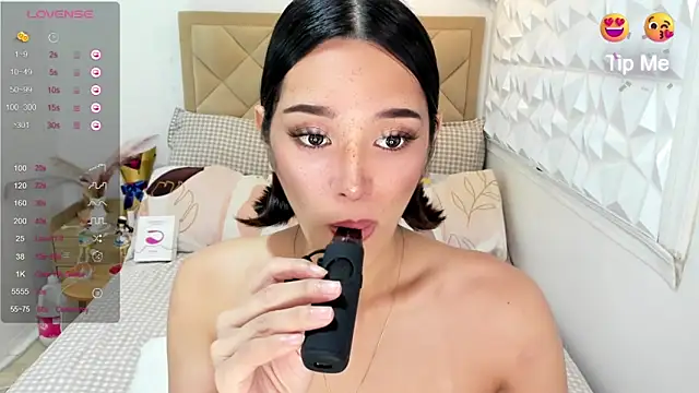 TsHeartXxx online show from June 16, 5:43 am