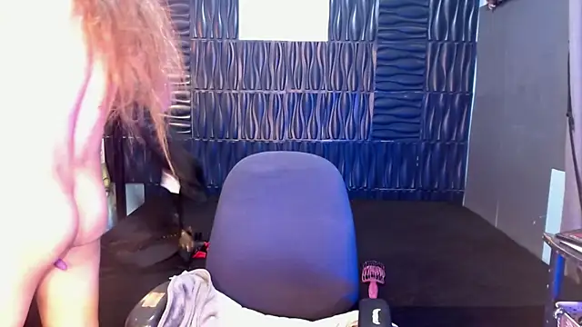 UrtopshemalegoddessAliyah online show from June 24, 9:34 pm