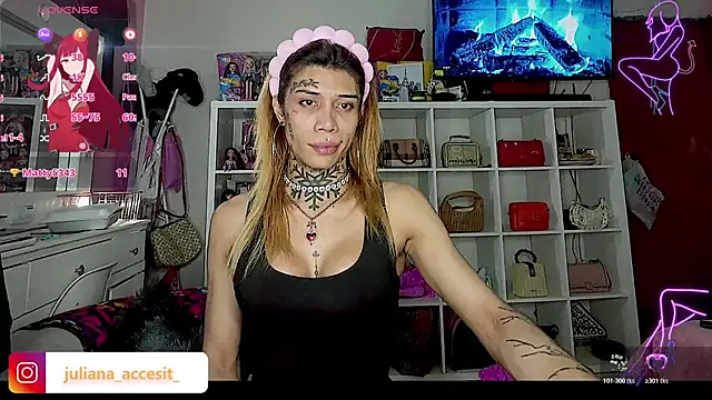 caroline cossei online show from August 1, 3:40 am