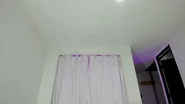 Fairycandyx online show from June 6, 10:55 am