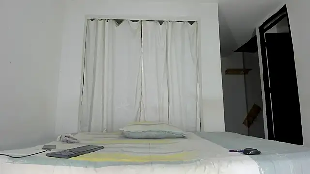 Fairycandyx online show from June 11, 7:17 am