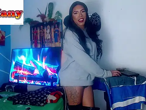 iris goddessofthesky online show from June 29, 9:56 am