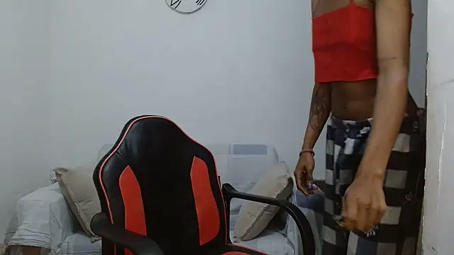 angelamarie1 online show from June 16, 10:21 pm