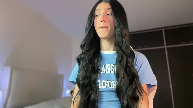 Ainhoads online show from December 20, 8:42 am