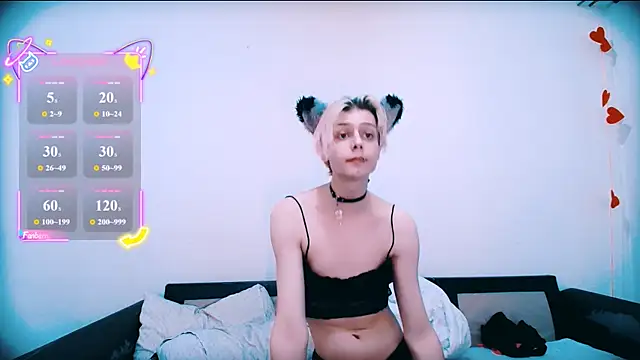 Littlepinkcat online show from June 29, 12:36 am