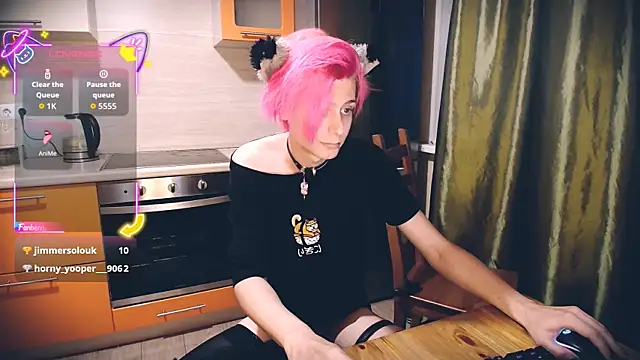 Littlepinkcat online show from July 31, 1:05 am