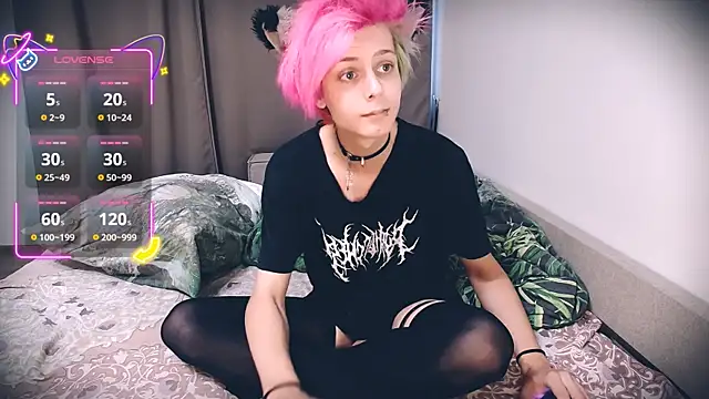Littlepinkcat online show from August 2, 3:18 am