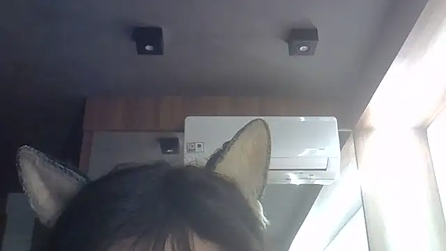 Skinny-Kitten online show from June 9, 3:39 am