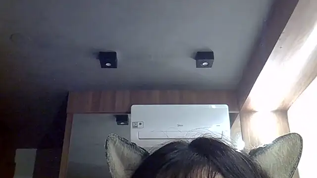 Skinny-Kitten online show from June 24, 3:26 am