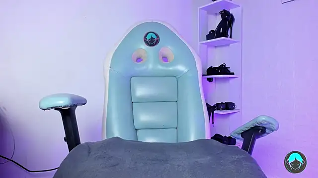 sofi elfqueen online show from July 25, 2:09 am