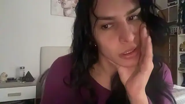 GGmoon81 online show from December 15, 8:52 am