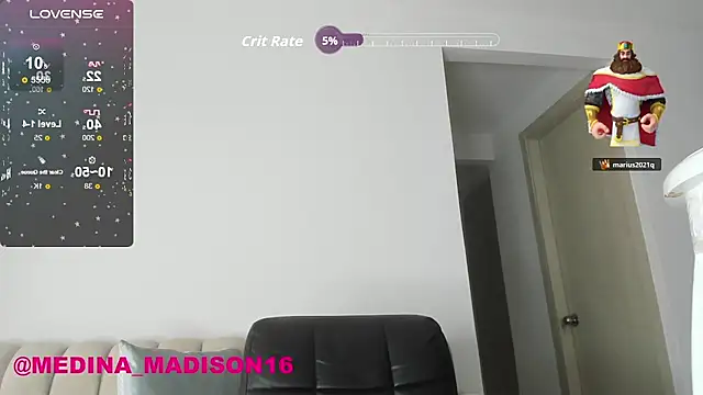 Madison Medina online show from December 14, 8:04 pm