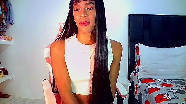carmen14 online show from June 29, 8:50 am