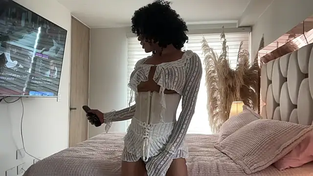 HOT LADY 777 online show from July 17, 4:02 pm