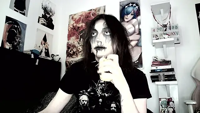 kiiler queen online show from June 4, 6:22 pm