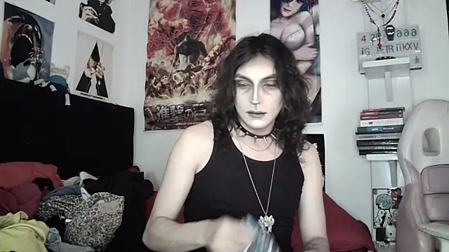 kiiler queen online show from July 16, 8:37 pm